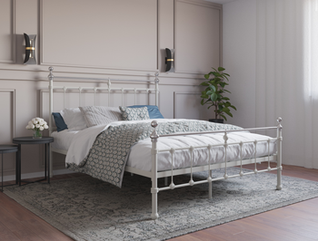 Elizabeth White / Chrome Metal Double Bed Frame